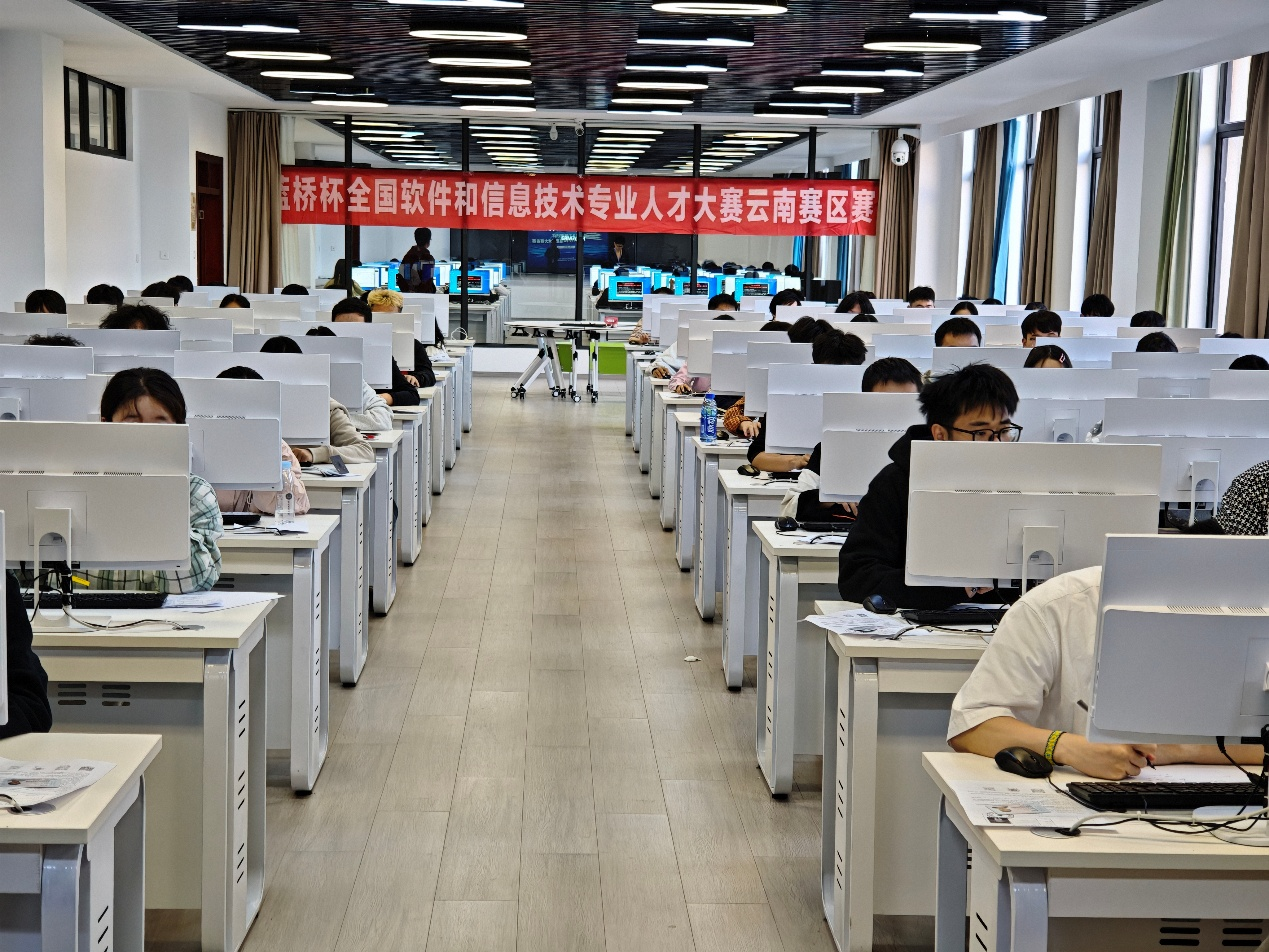 以赛促学强本领，竞技赋能育英才——bevictor伟德4月密集举办六大学科竞赛
